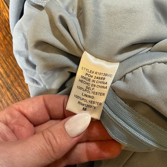 Vici Skyler Pocketed Drape Jumpsuit Blue Size Medium NWT - Picture 6 of 7